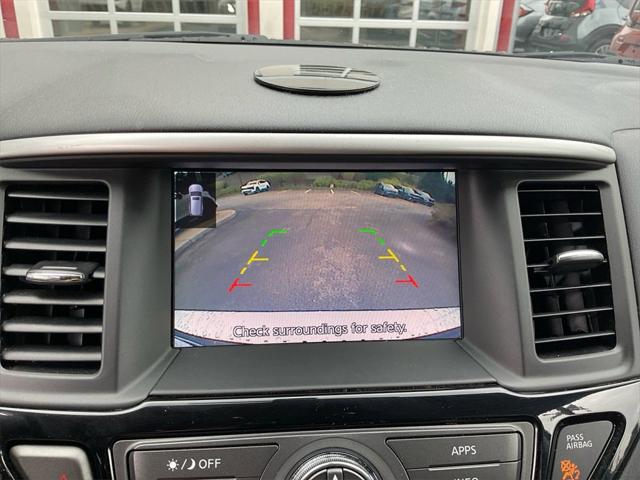 2019 Nissan Pathfinder SV