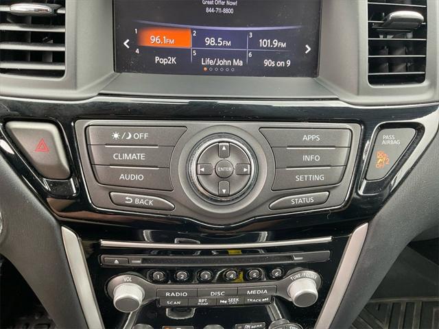 2019 Nissan Pathfinder SV