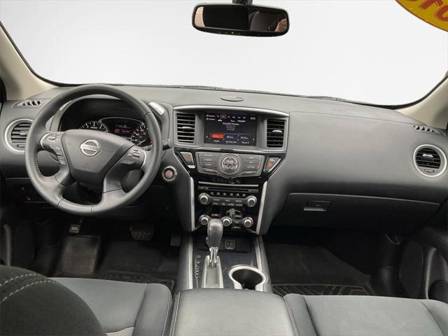 2019 Nissan Pathfinder SV