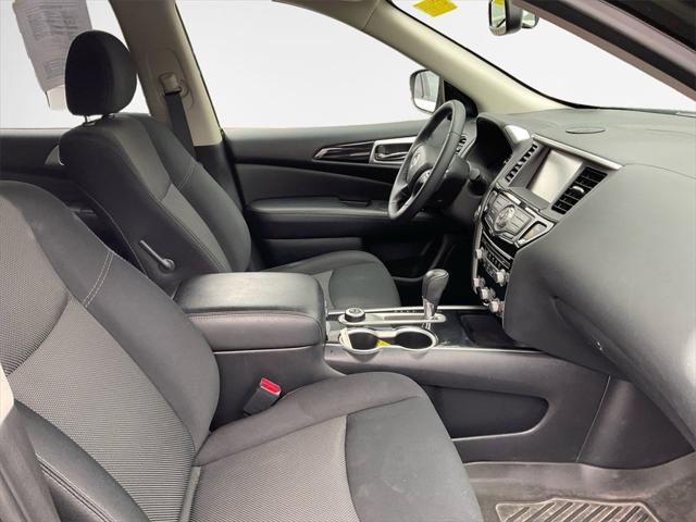 2019 Nissan Pathfinder SV