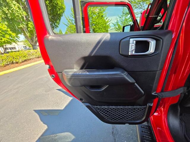 2020 Jeep Gladiator Overland