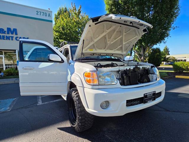2001 Toyota Sequoia Limited V8
