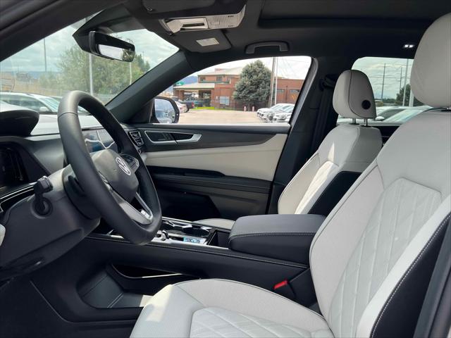 2026 Volkswagen Atlas Cross Sport 2.0T SEL Premium R-Line