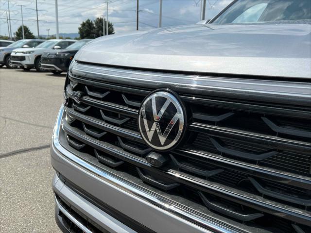 2026 Volkswagen Atlas Cross Sport 2.0T SEL Premium R-Line
