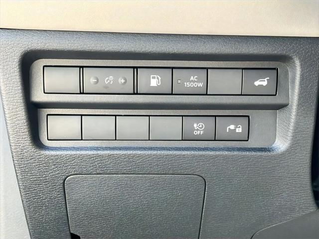 2025 Mitsubishi Outlander PHEV SEL S-AWC