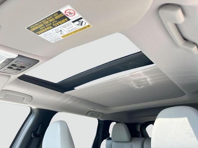 2025 Mitsubishi Outlander PHEV SEL S-AWC