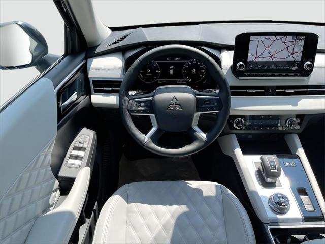 2025 Mitsubishi Outlander PHEV SEL S-AWC