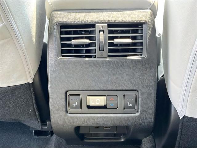 2025 Mitsubishi Outlander PHEV SEL S-AWC