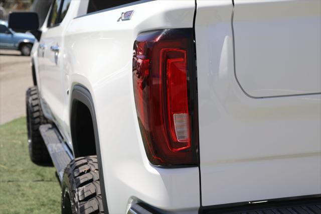 2022 GMC Sierra 1500 Limited 4WD Crew Cab Short Box SLT