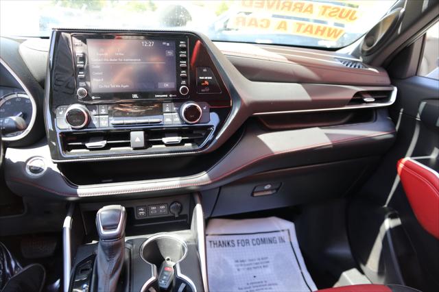 2022 Toyota Highlander XSE
