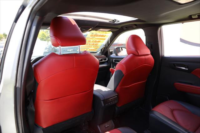 2022 Toyota Highlander XSE
