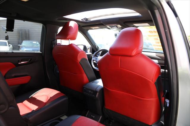 2022 Toyota Highlander XSE
