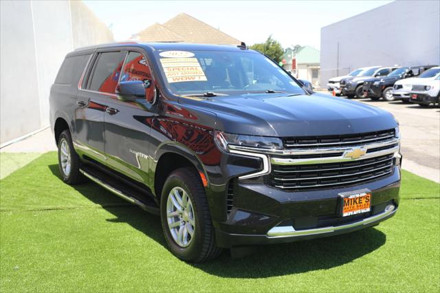 2022 Chevrolet Suburban 2WD LT