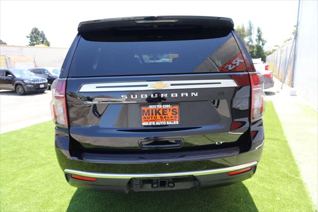 2022 Chevrolet Suburban 2WD LT