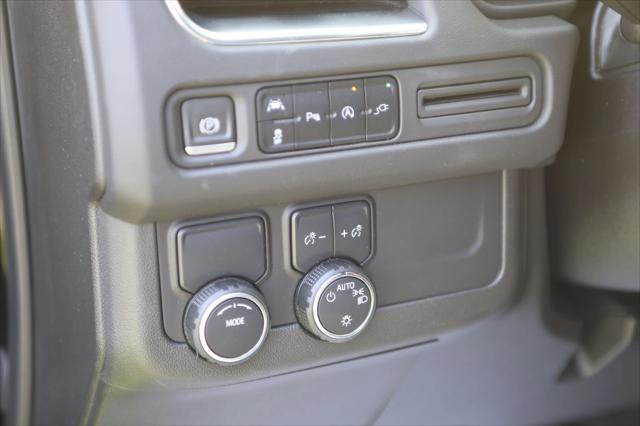 2022 Chevrolet Suburban 2WD LT