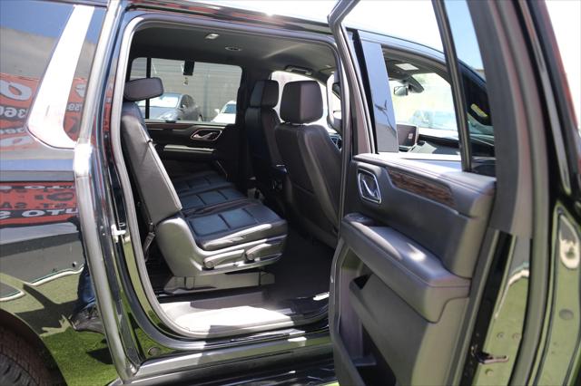 2022 Chevrolet Suburban 2WD LT