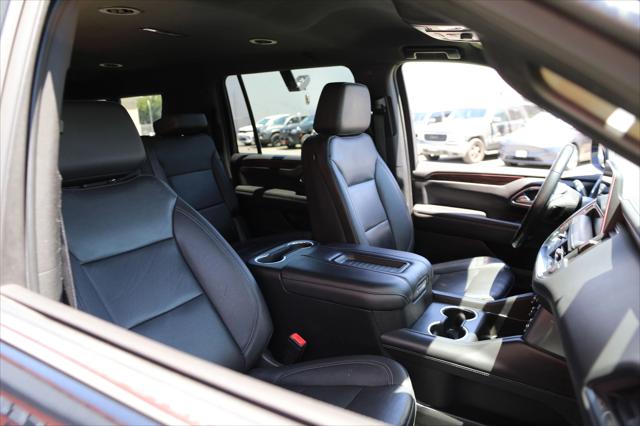 2022 Chevrolet Suburban 2WD LT