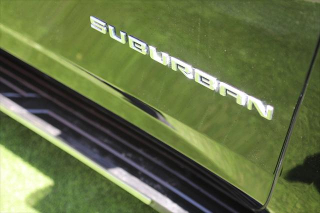 2022 Chevrolet Suburban 2WD LT