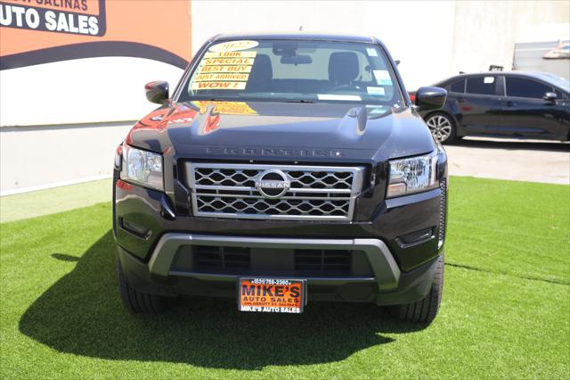 2022 Nissan Frontier Crew Cab SV 4x2