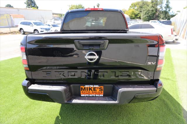 2022 Nissan Frontier Crew Cab SV 4x2