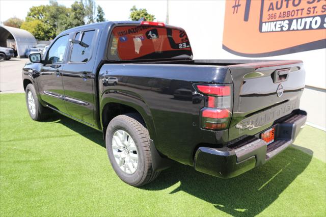 2022 Nissan Frontier Crew Cab SV 4x2