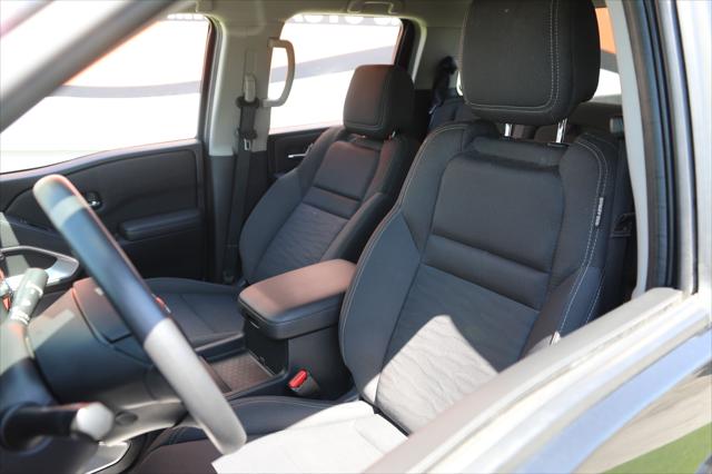 2022 Nissan Frontier Crew Cab SV 4x2