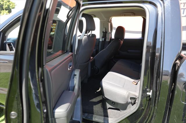 2022 Nissan Frontier Crew Cab SV 4x2