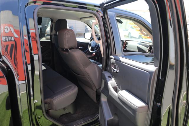 2022 Nissan Frontier Crew Cab SV 4x2