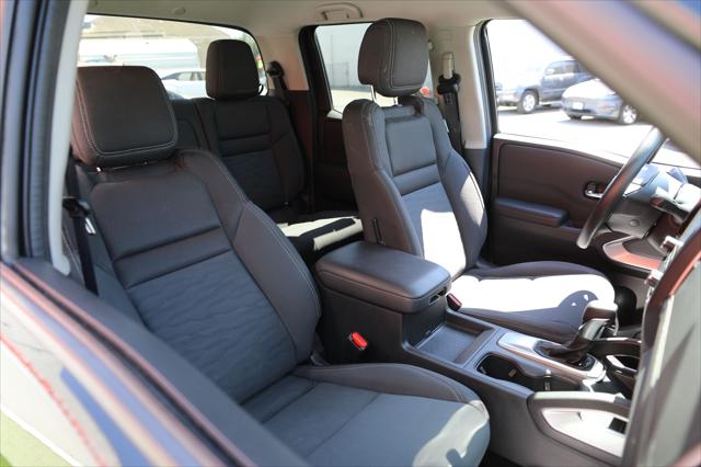 2022 Nissan Frontier Crew Cab SV 4x2