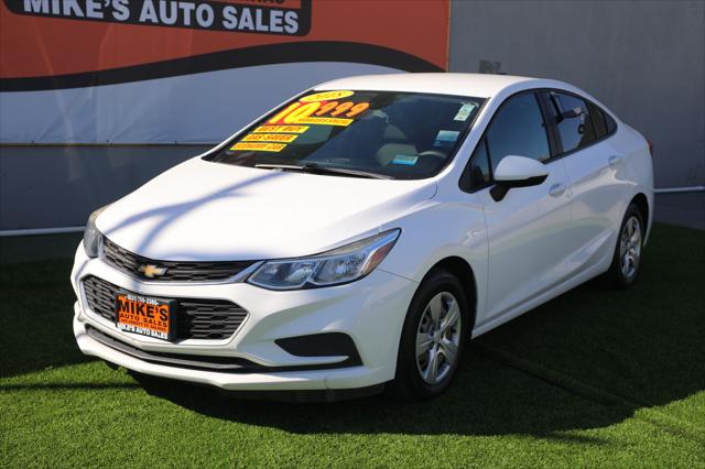 2018 Chevrolet Cruze LS Auto