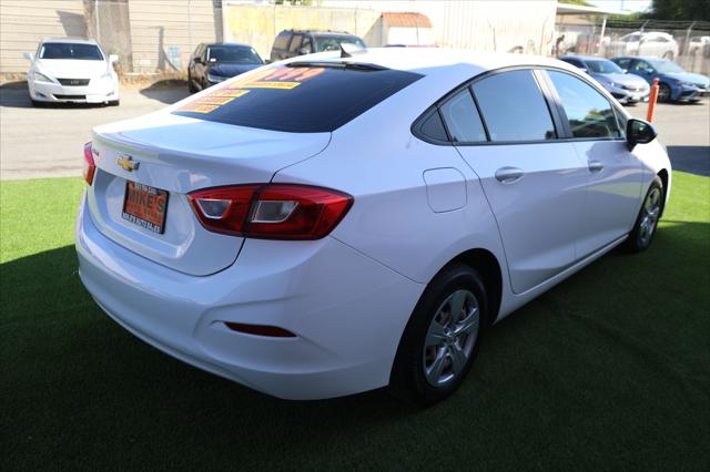 2018 Chevrolet Cruze LS Auto