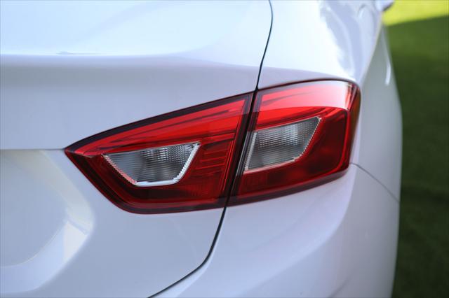 2018 Chevrolet Cruze LS Auto