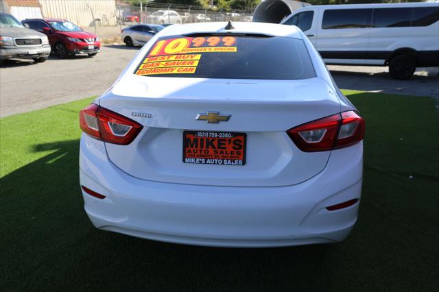 2018 Chevrolet Cruze LS Auto