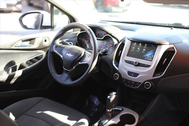 2018 Chevrolet Cruze LS Auto