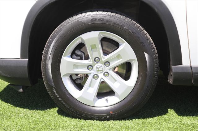 2023 Honda Pilot AWD LX