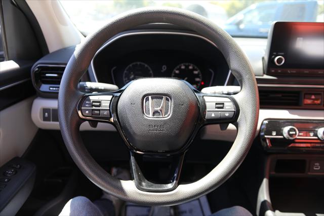 2023 Honda Pilot AWD LX