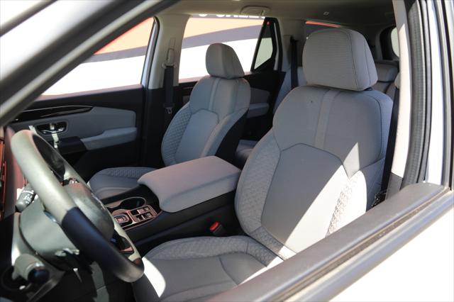 2023 Honda Pilot AWD LX