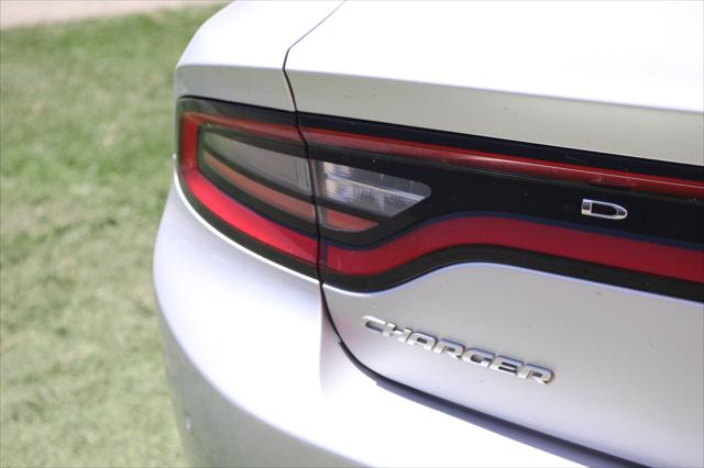 2021 Dodge Charger SXT RWD