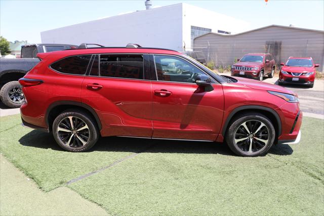 2022 Toyota Highlander XSE