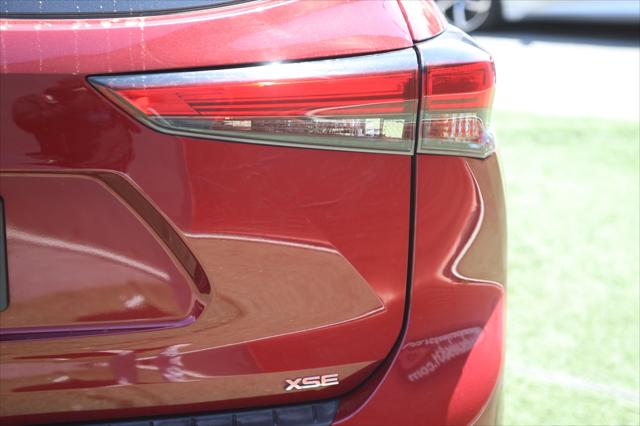 2022 Toyota Highlander XSE
