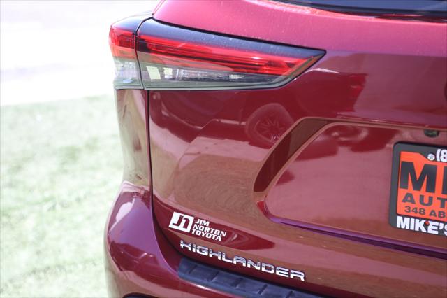 2022 Toyota Highlander XSE