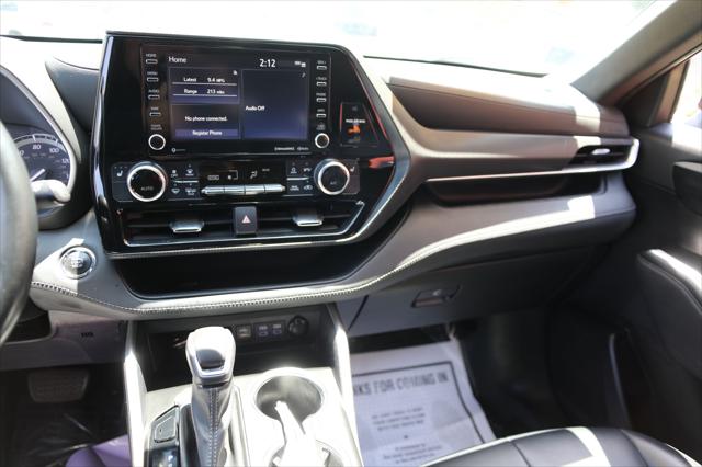 2022 Toyota Highlander XSE