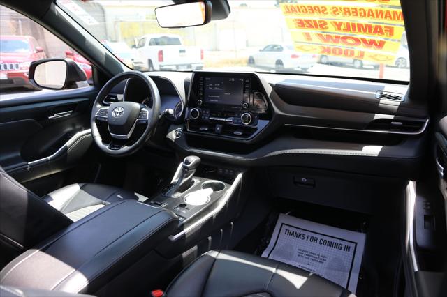 2022 Toyota Highlander XSE