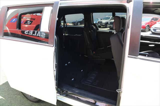 2018 Dodge Grand Caravan SE Plus