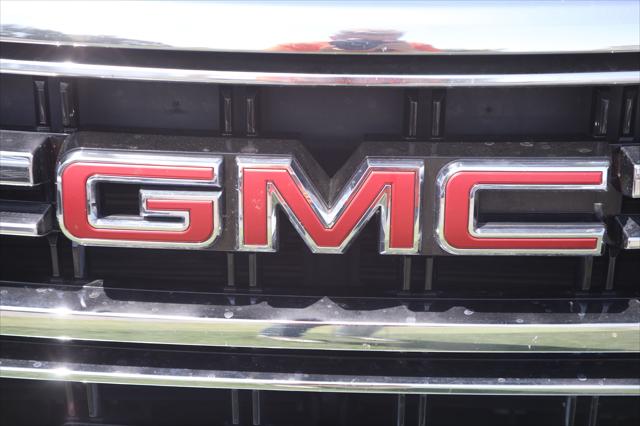 2023 GMC Yukon 2WD SLT