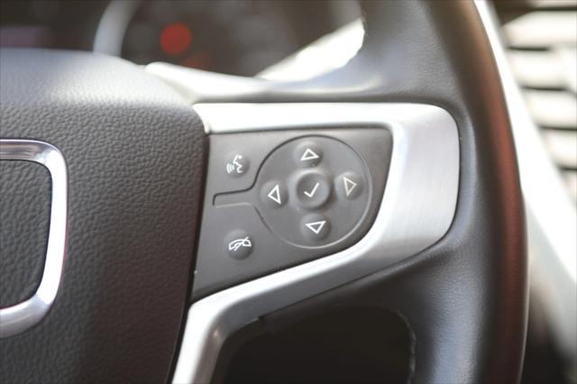 2023 GMC Acadia FWD SLT