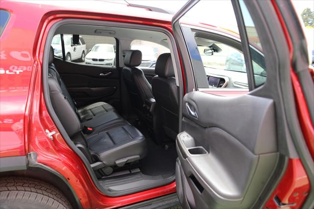 2023 GMC Acadia FWD SLT