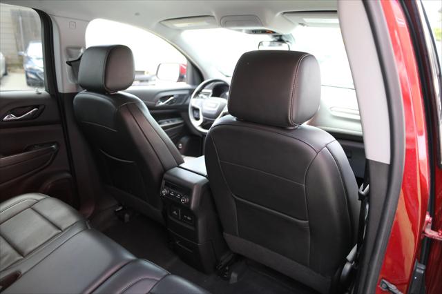 2023 GMC Acadia FWD SLT