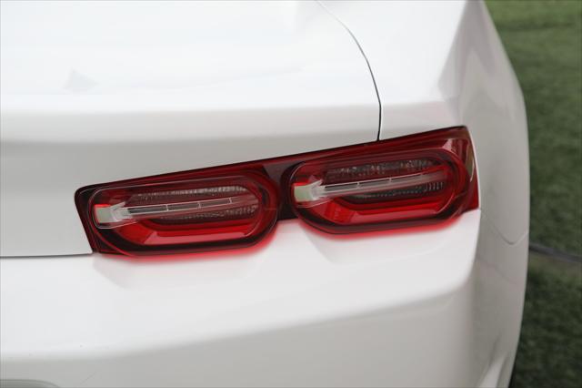 2023 Chevrolet Camaro RWD Coupe 1LT