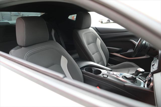 2023 Chevrolet Camaro RWD Coupe 1LT